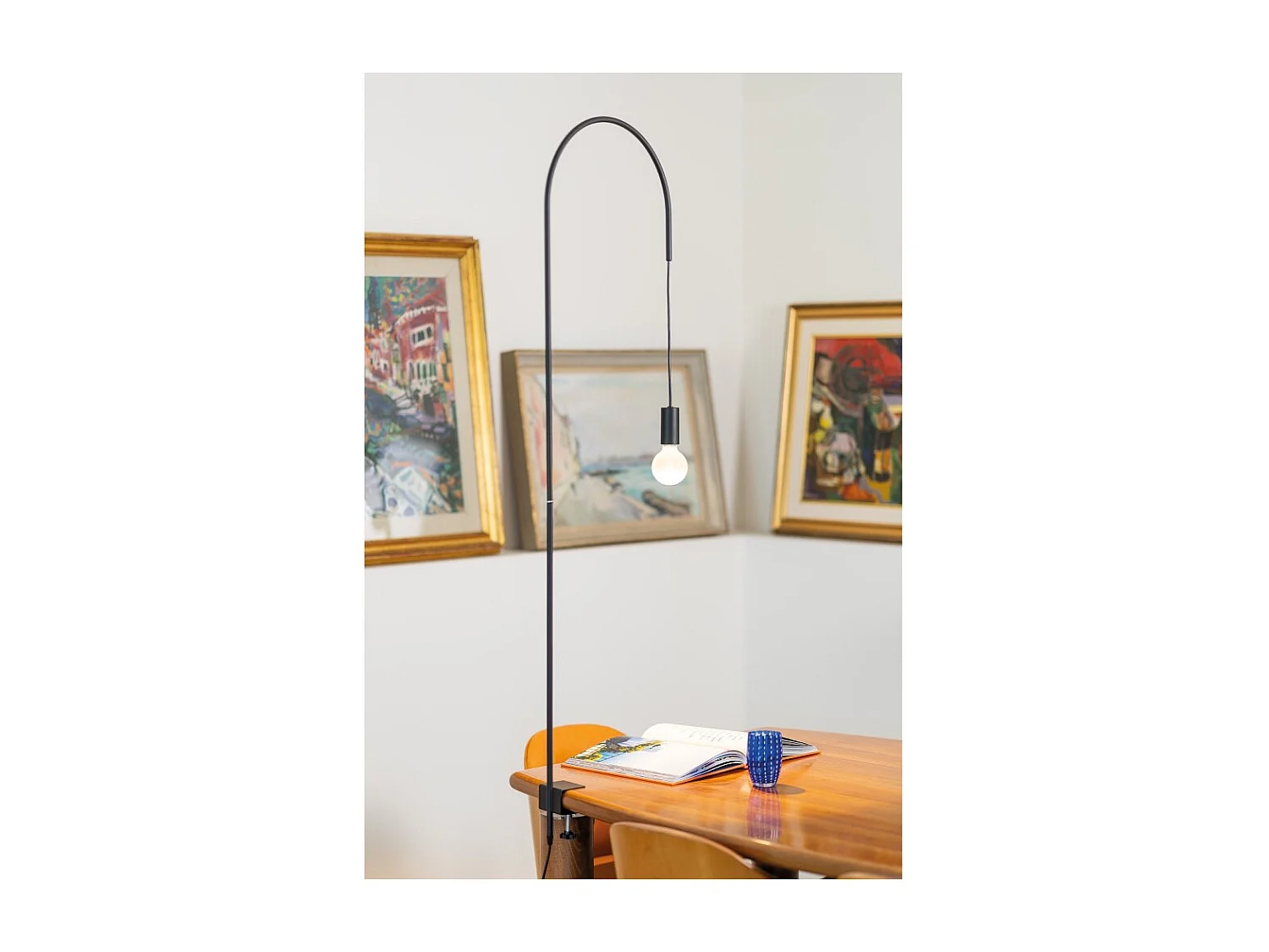 Zafferano - Lampa stołowa z drutu z zaciskiem, obrotowa 200°, wys. 152 cm, malowany metal, żarówka E27 maks. 60 W w zestawie - czarna