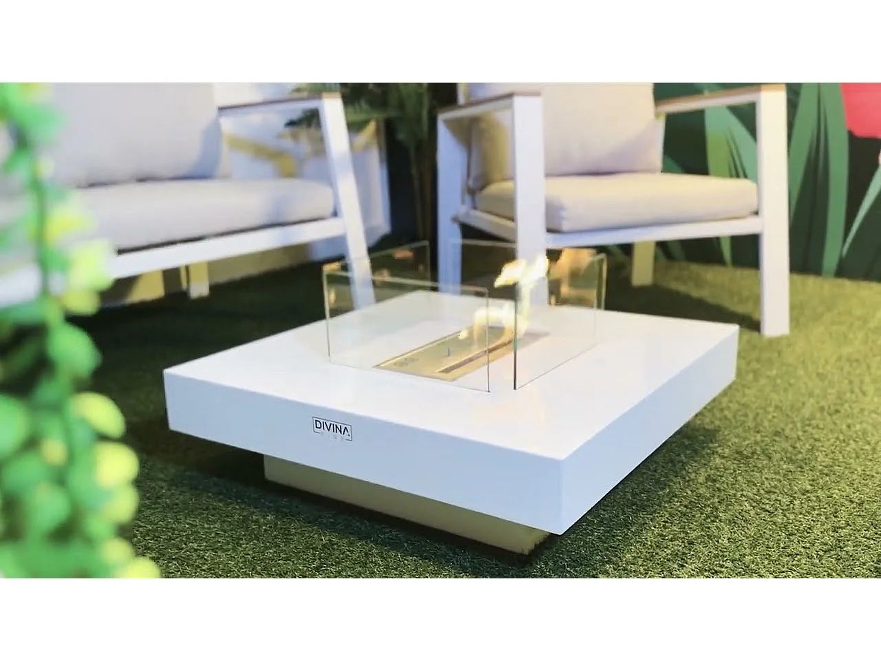 Panarea Weißer 70x70x35 Bioethanol-Standkamin für den Innen- und Außenbereich