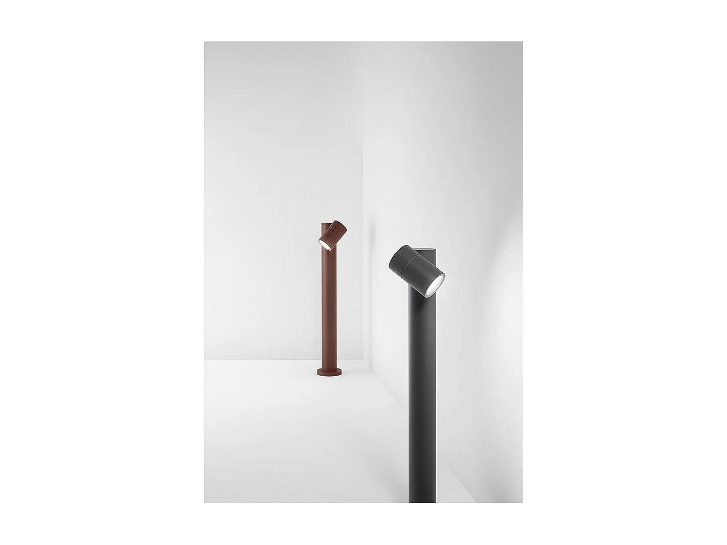 Bolardo de jardín con 1 bombilla E27 máx. 35 W, IP65, aluminio pintado, bolardo para exteriores, acero Corten-Perenz