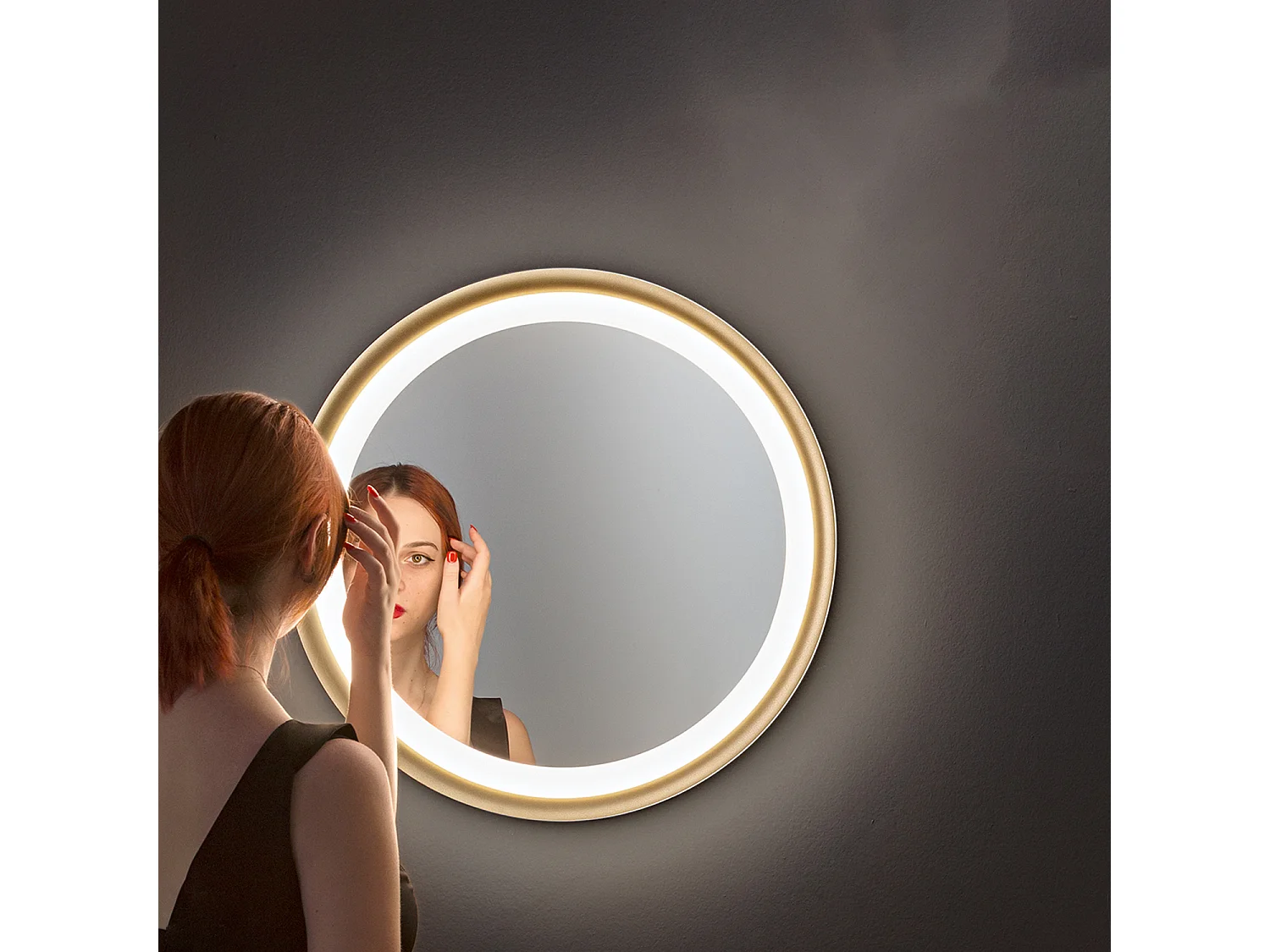 Miroir LED Mirò d.40 cm 38W or brossé, plafonnier et applique murale, lumière chaude 3000K, design élégant pour salle de bain