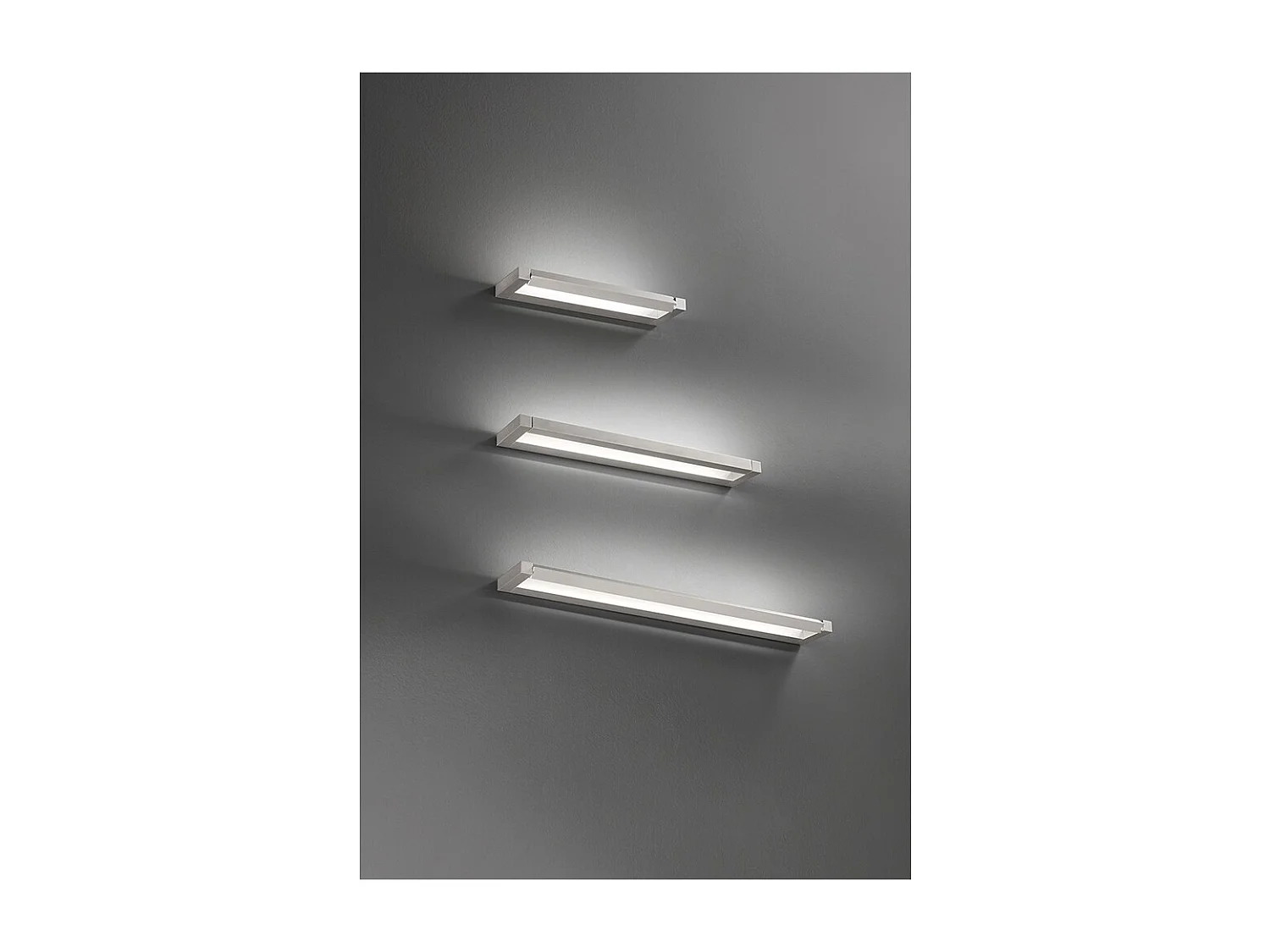 Slim - Aplique LED de pared de 12 W, CCT 2700K-4000K, L.39,2 cm, Orientable, 960 lm, IP20 - Perenz - Dorado