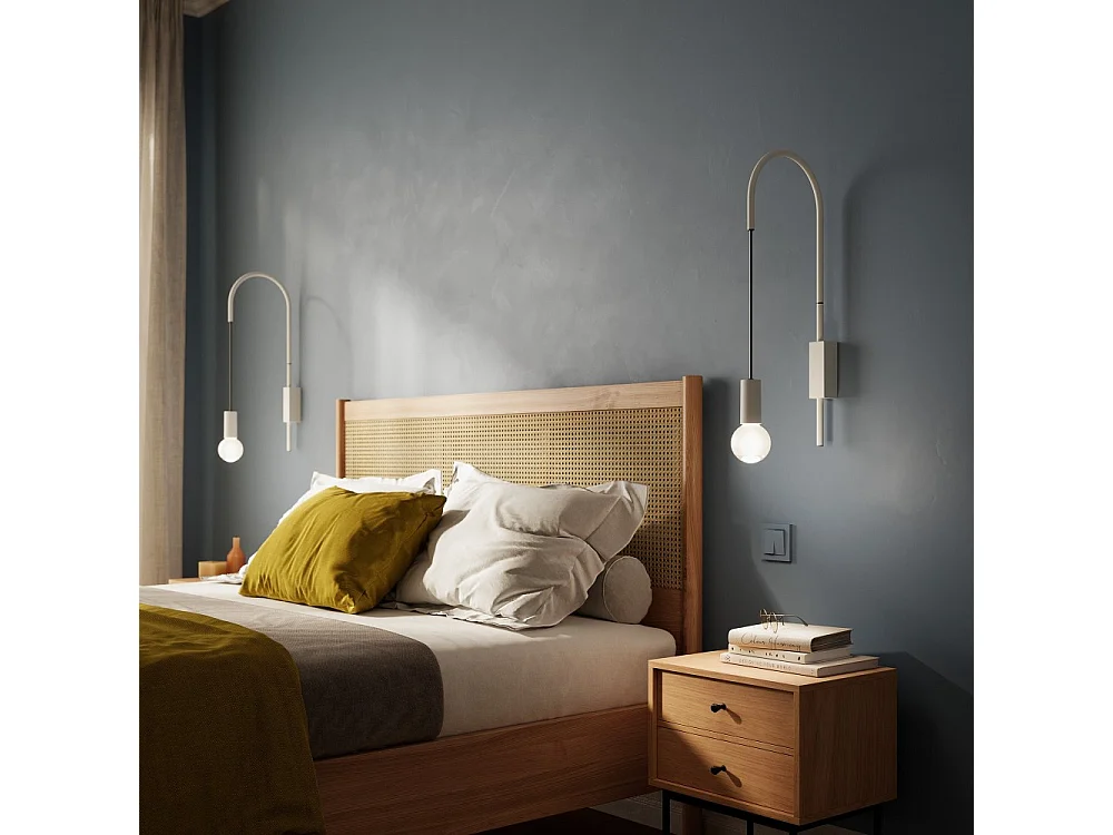 Zafferano - Lámpara de pared Filo, giratoria 200°, metal pintado, bombilla E27 máx. 60 W incluida, altura 61 cm - blanco