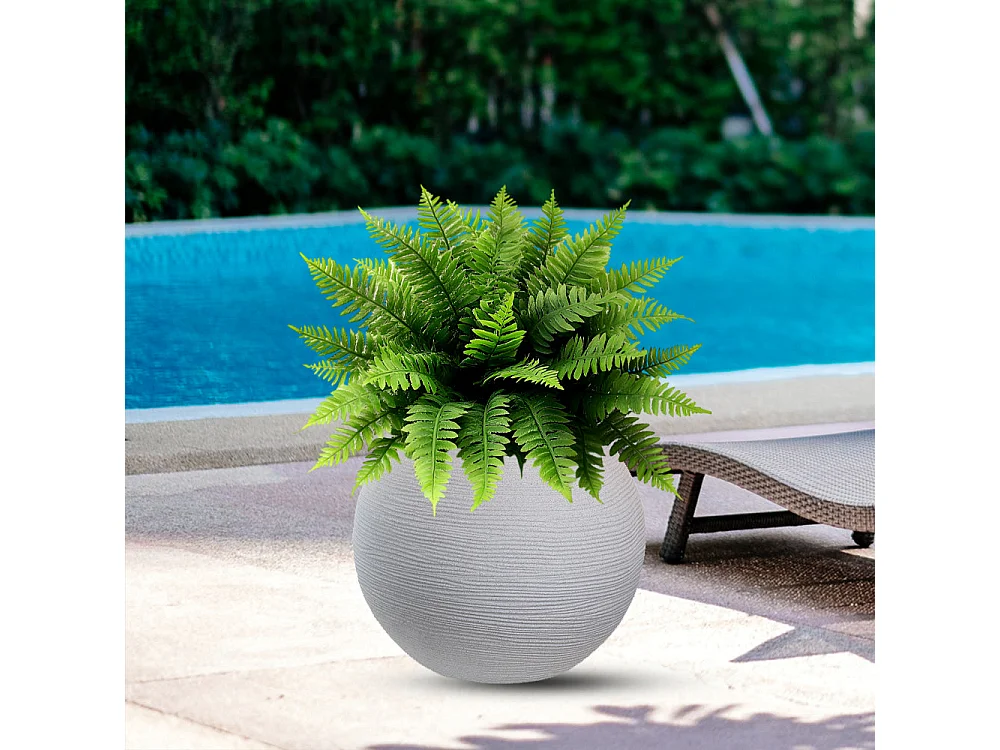 Vase sphérique rond en résine beige Botticelli pour plantes d'intérieur et d'extérieur, 40x33 cm