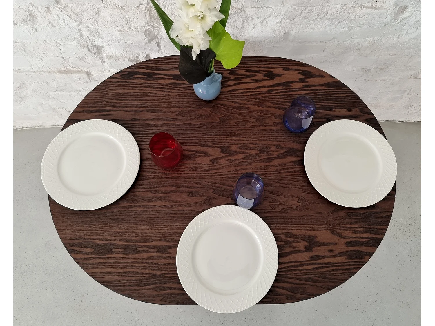 Table à manger ovale 75x100cm Jubi frêne teinté blanc