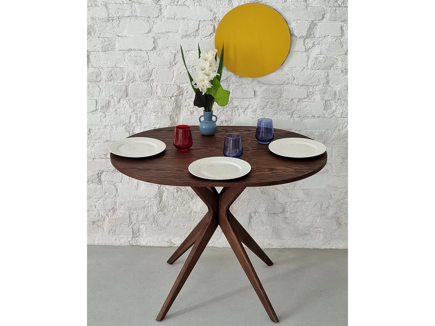 Table à manger ovale 75x100cm Jubi bois de frêne