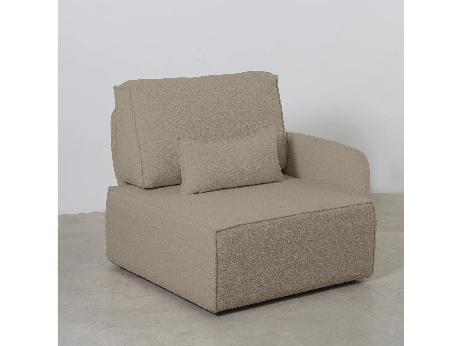 Canapé 2 places chaise longue en bouclé et en pin Pierre