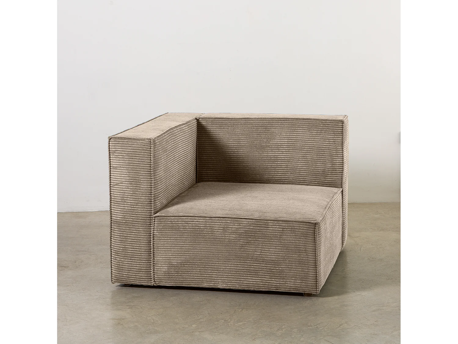 Sofa 4 plazas Chaiselongue tapizado pana piedra