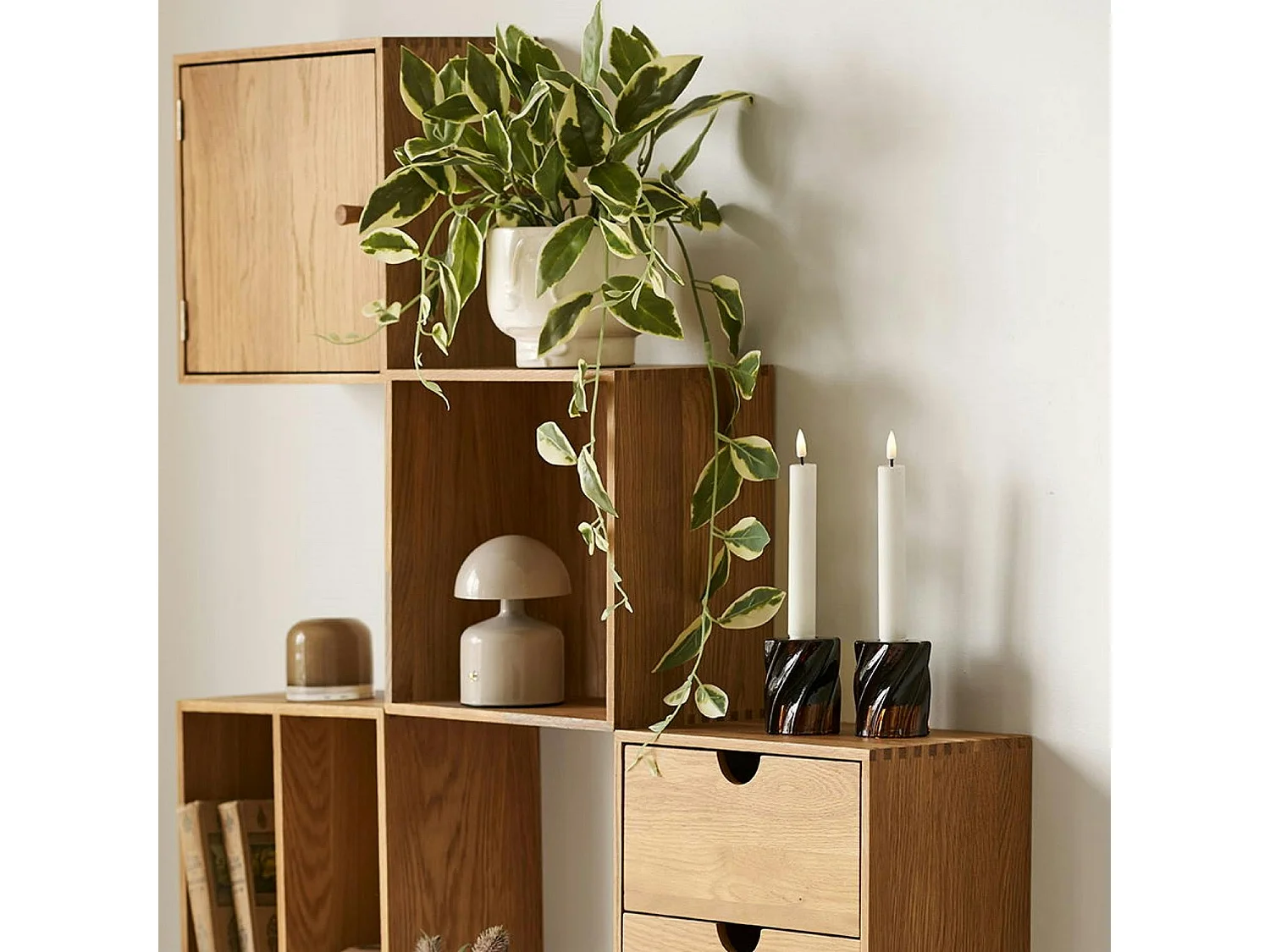 Bougeoir en verre brun strié (lot de 2)