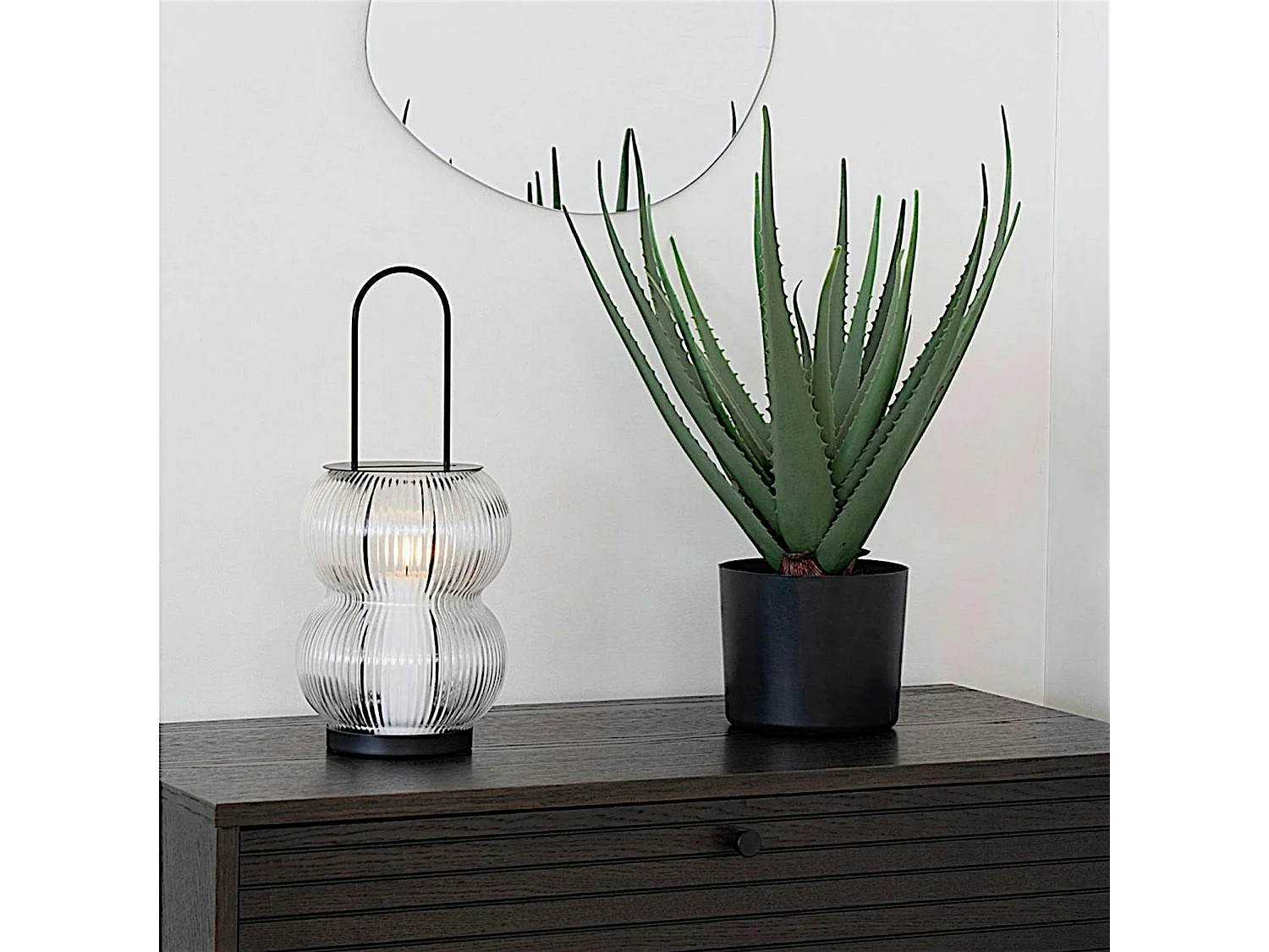 Lanterne décorative verre et métal noir, forme organique