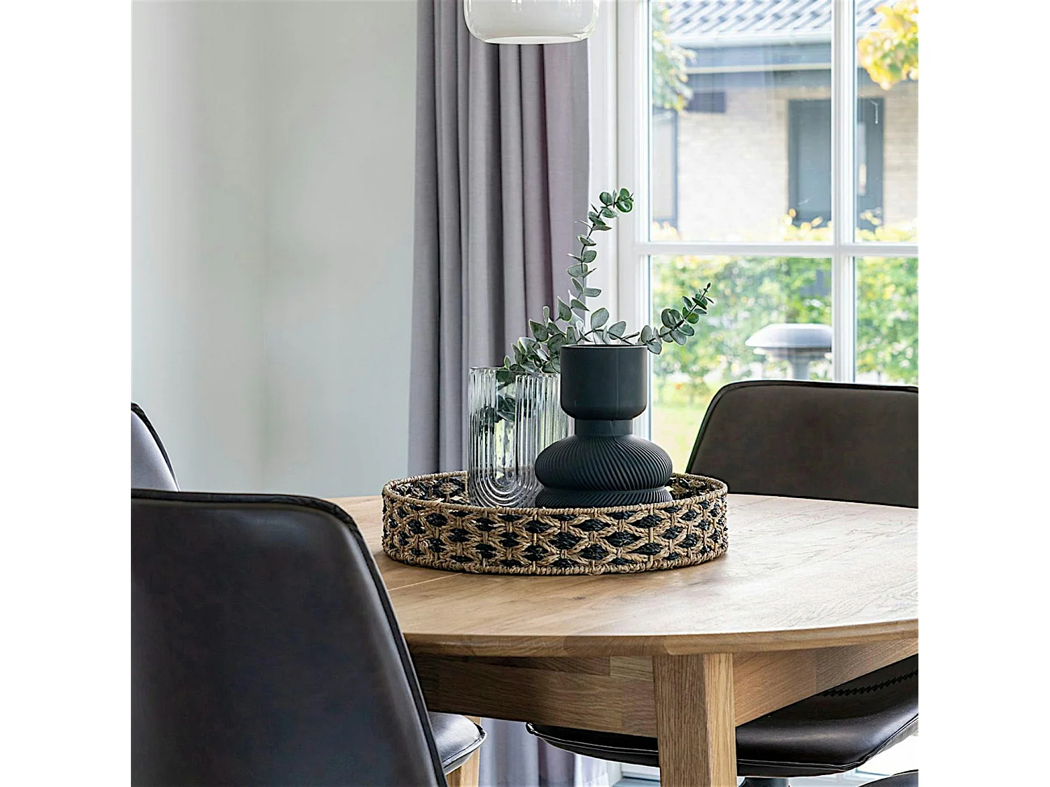 Plateau rond en fibres tressées bicolores