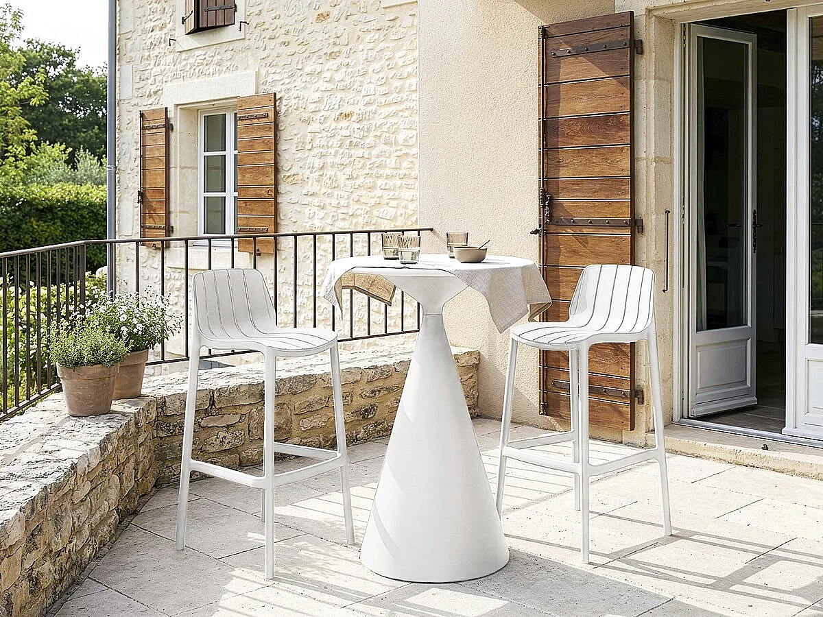 Lot de 2 chaises hautes de jardin empilable "Vaena" - Blanc