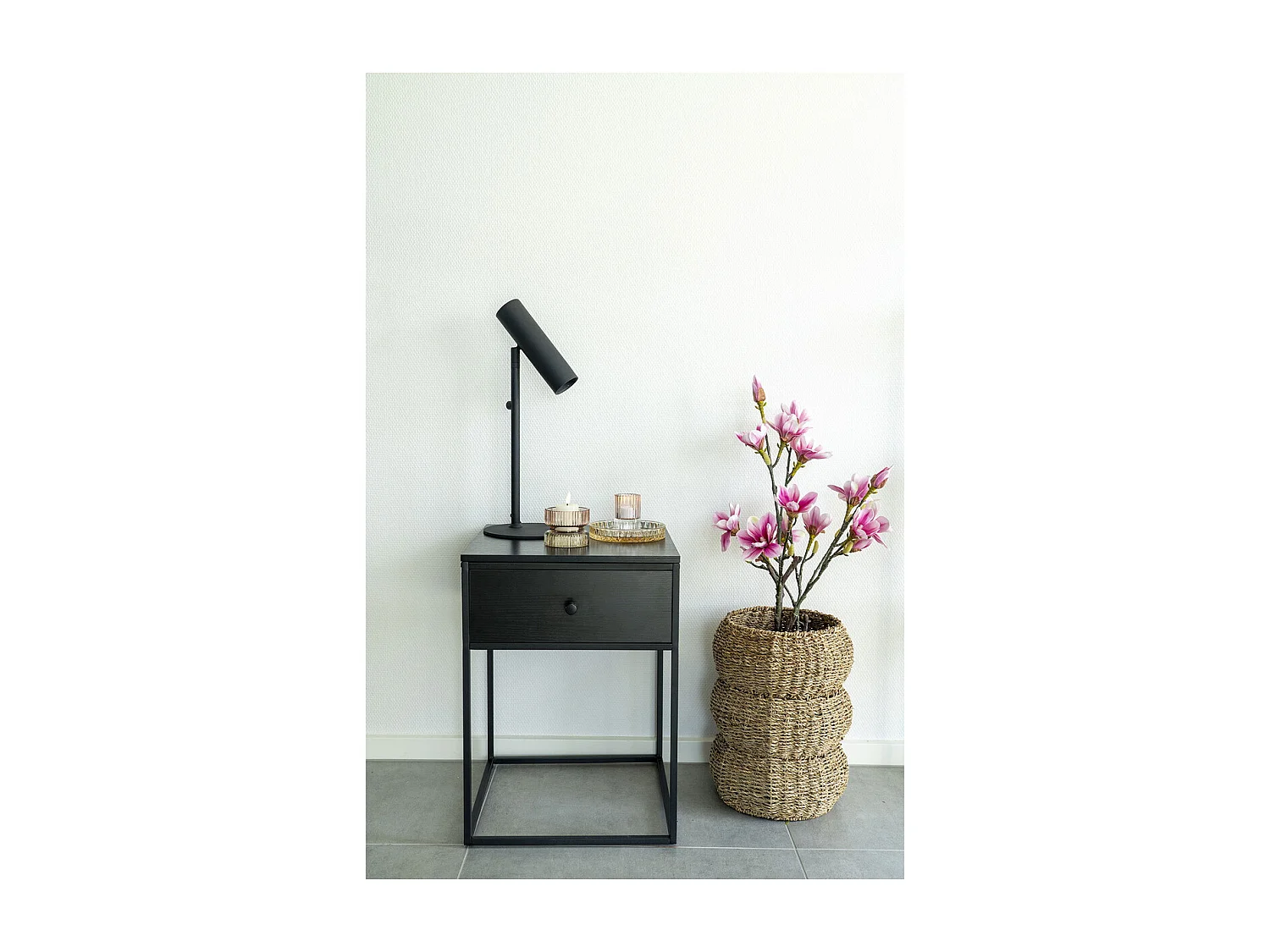 Table de Chevet Vita, Noir, 40x40x55 cm, Kendra Home