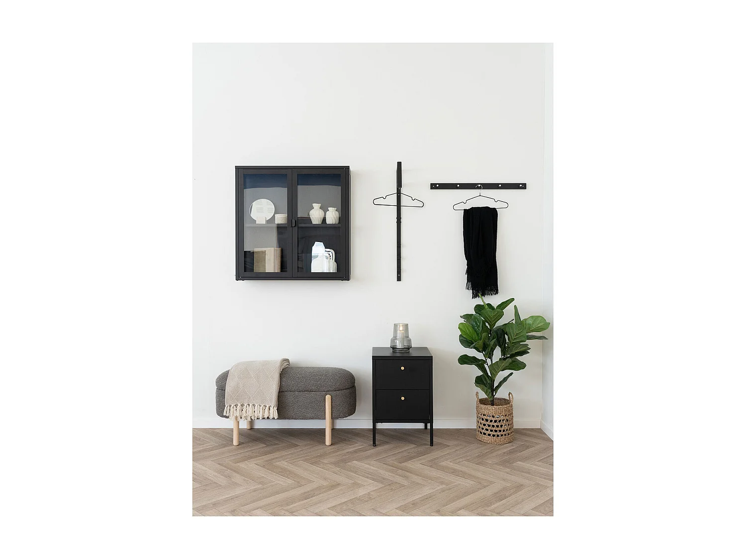 Muurhangers Padova, Zwart, 2x70x5 cm, Kendra Home