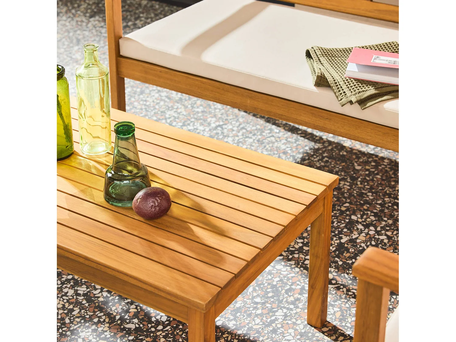 Salotto da giardino in legno di acacia, 4 posti, beige