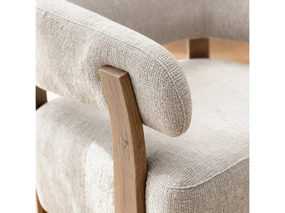 Fauteuil en tissu écru et bois de sapin Valena