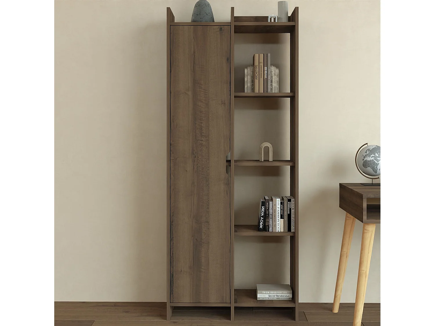 Elegant Antik Valnöt Träbokhylla med Flera Hyllor - "Offer" Kollektion 70 x 30 x 180 cm