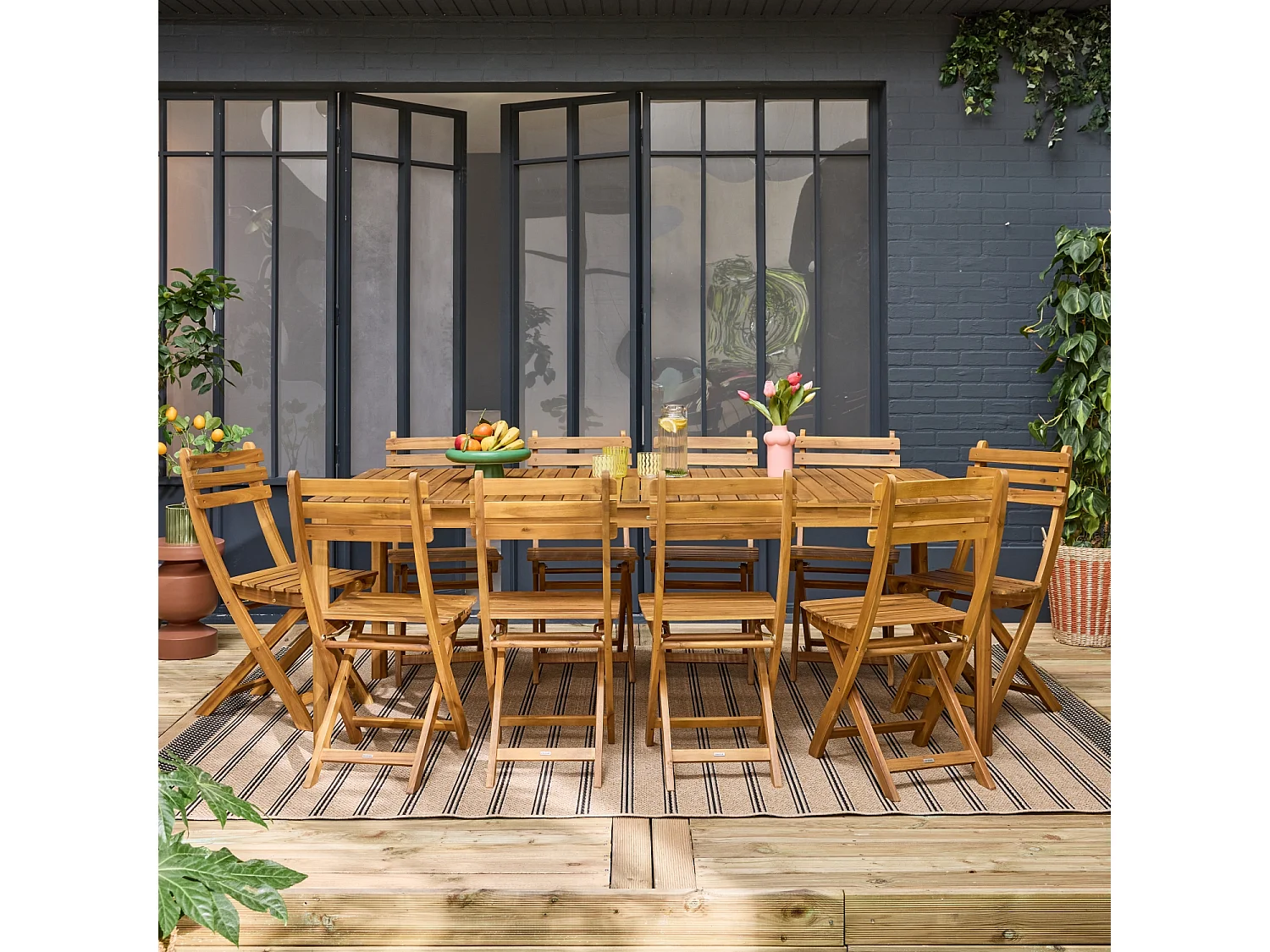 Set tavolo da giardino in acacia con angoli arrotondati con 10 sedie,