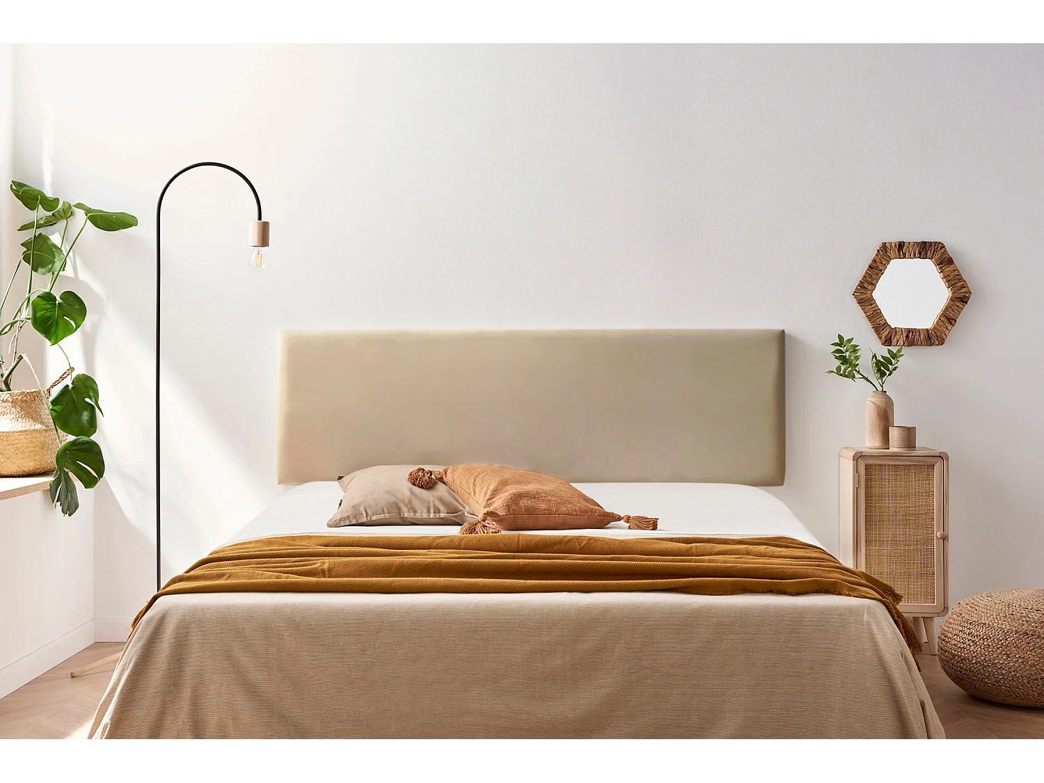 Tête de Lit Tapisée NOVA Simili cuir 130x50x5 cm - Or - Moonia