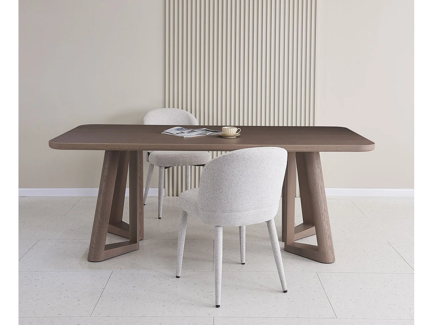 Esszimmerstuhl mit Bouclé-Bezug – Hellgrau – COASES