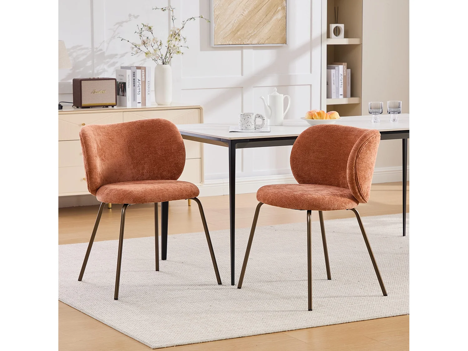 Lot de 2 chaises de salle à manger en chenille moderne – orange, dossier incurvé confortable, assise douce, pieds en métal bronze