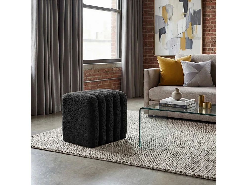 Leto - Pouf rembourré en tissu bouclette - Noir