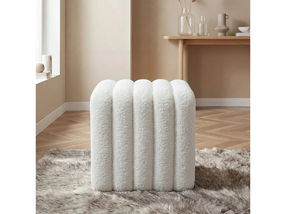 Leto - Pouf rembourré en tissu bouclette - Blanc