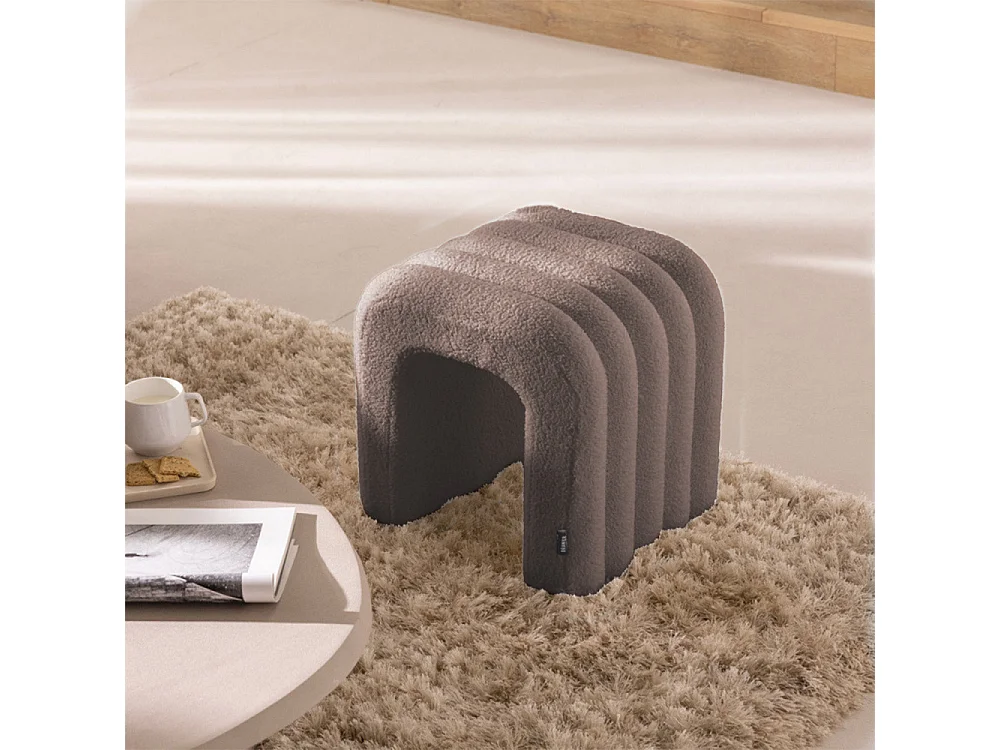 Mui - Lot de 2 tabourets rembourrés en tissu bouclette - Taupe