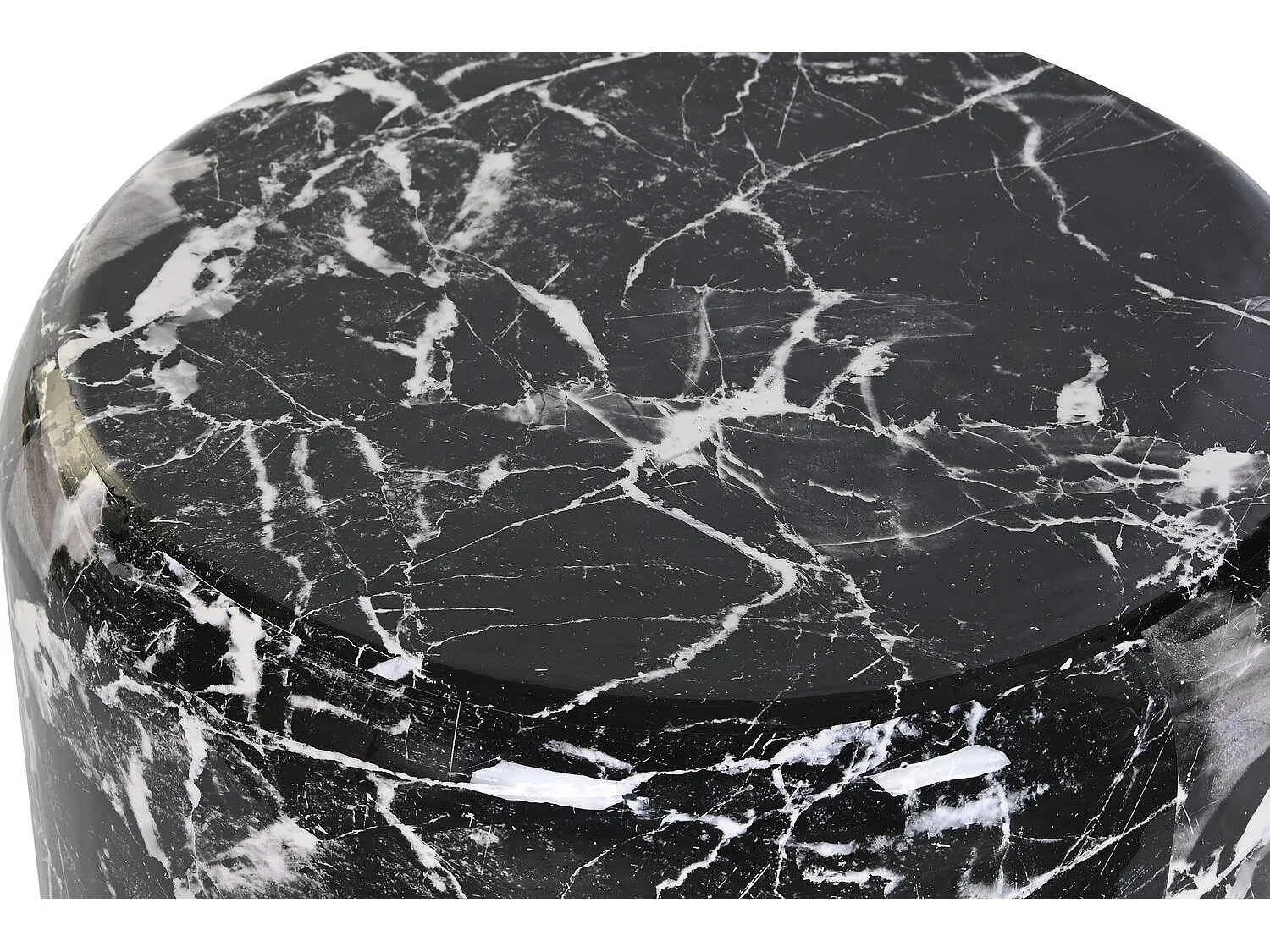 Mesa lateral de ferro 50x50x45 com efeito mármore preto