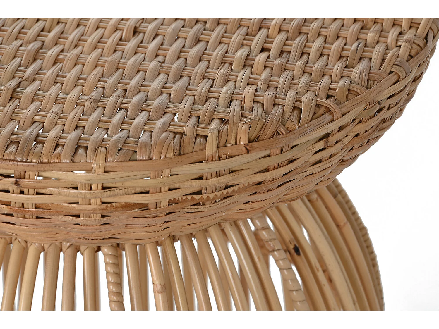 Bijzettafel van rotan en staal, 43x43x50 cm, naturel.