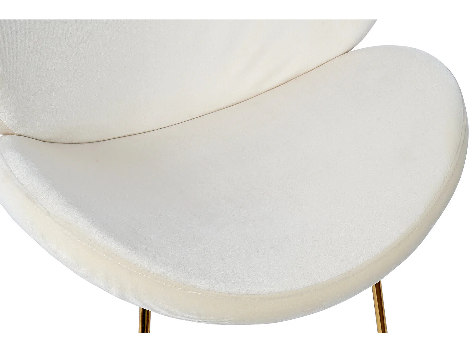 Cadeira de poliéster com estrutura metálica, 63 x 57 x 73 cm, veludo bege