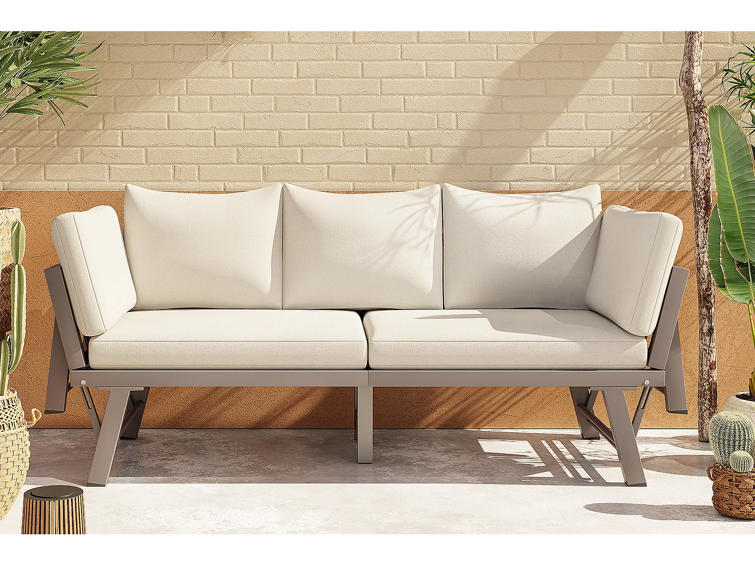 Sofa ogrodowa 3-osobowa rozkładana - 213 x 60,5 x 66 cm - z poduszkami i składanymi podłokietnikami - metalowa - beżowa