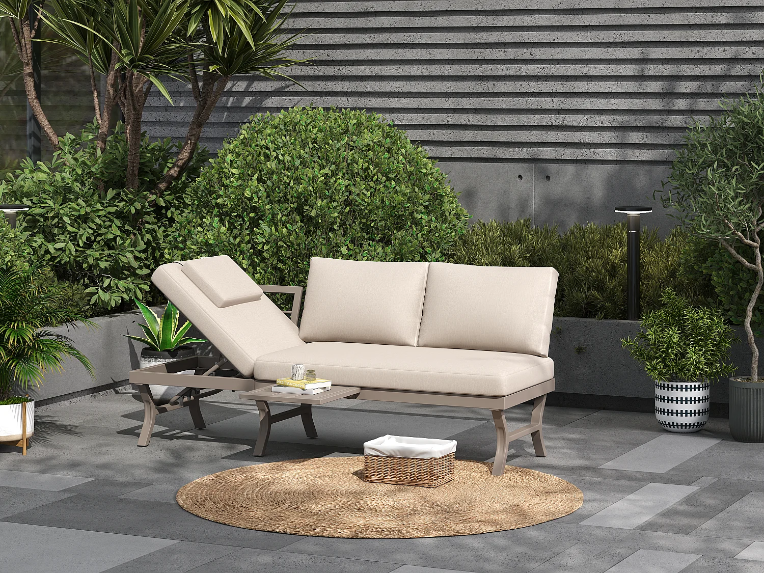 Sofa ogrodowa 3-osobowa rozkładana (5 pozycji) - 168 x 66 x 66 cm - z poduszkami + stolik - metalowa - beżowa