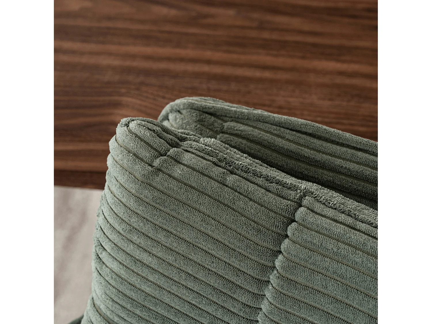 Chaise pivotante AKITA Verte