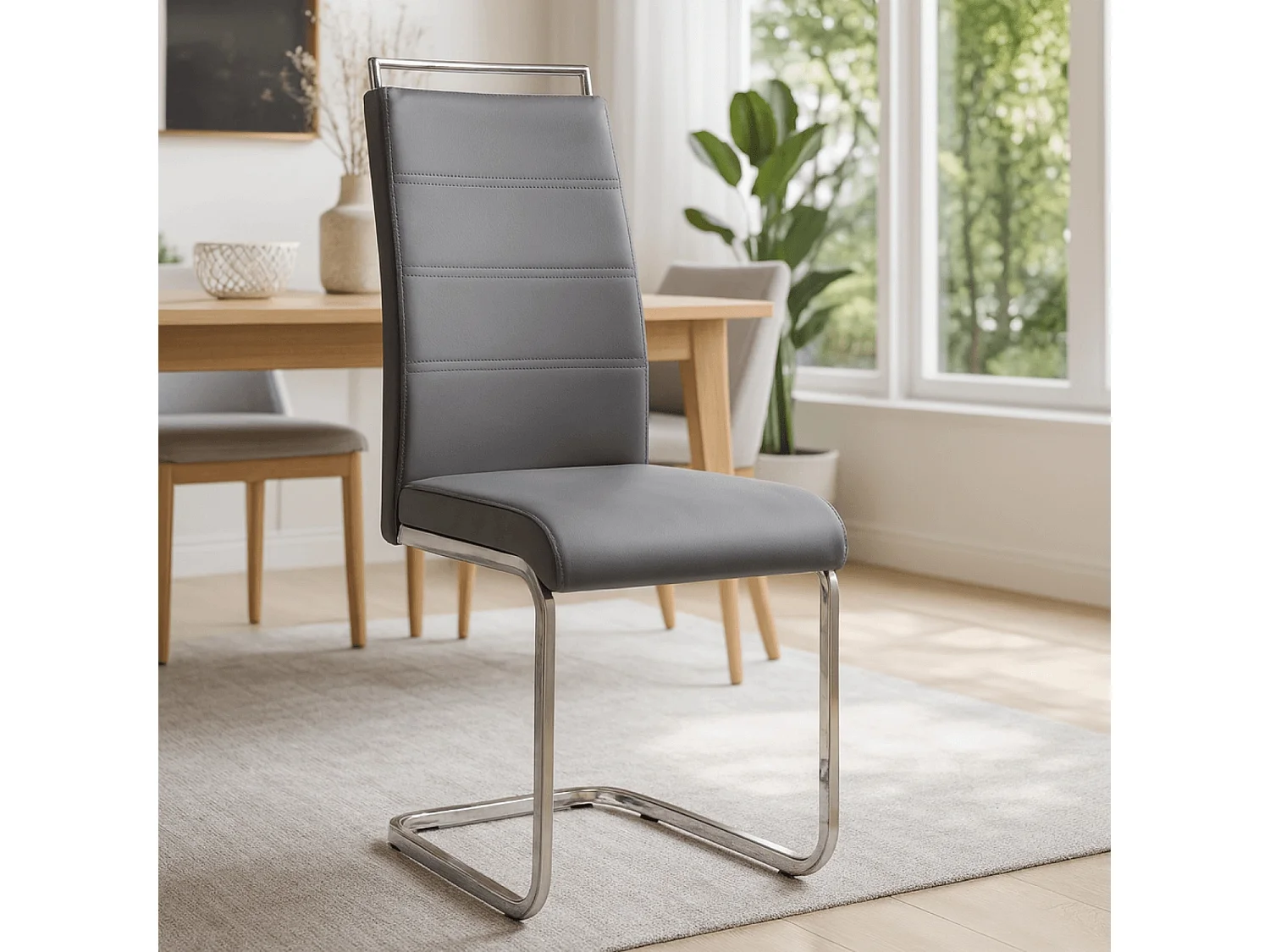 Chaise LOCA Grise en Similicuir