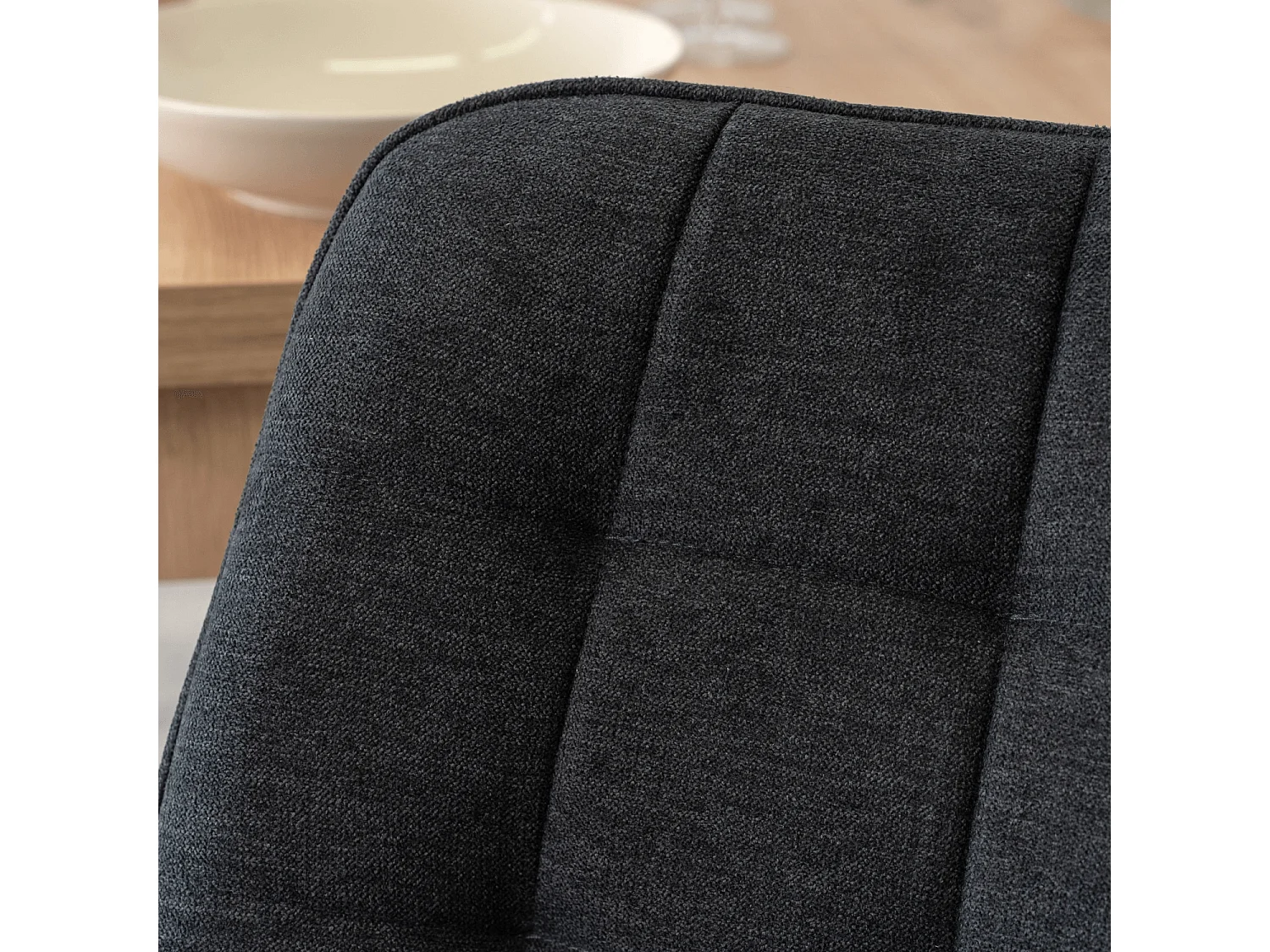 Chaise KATHY Noire Rembourrée