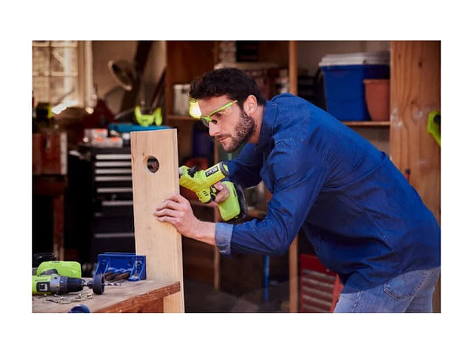 Lixadeira elétrica sem fio RYOBI 18V R18PF-0 ONE+ com velocidade variável e troca de cinta sem ferramentas