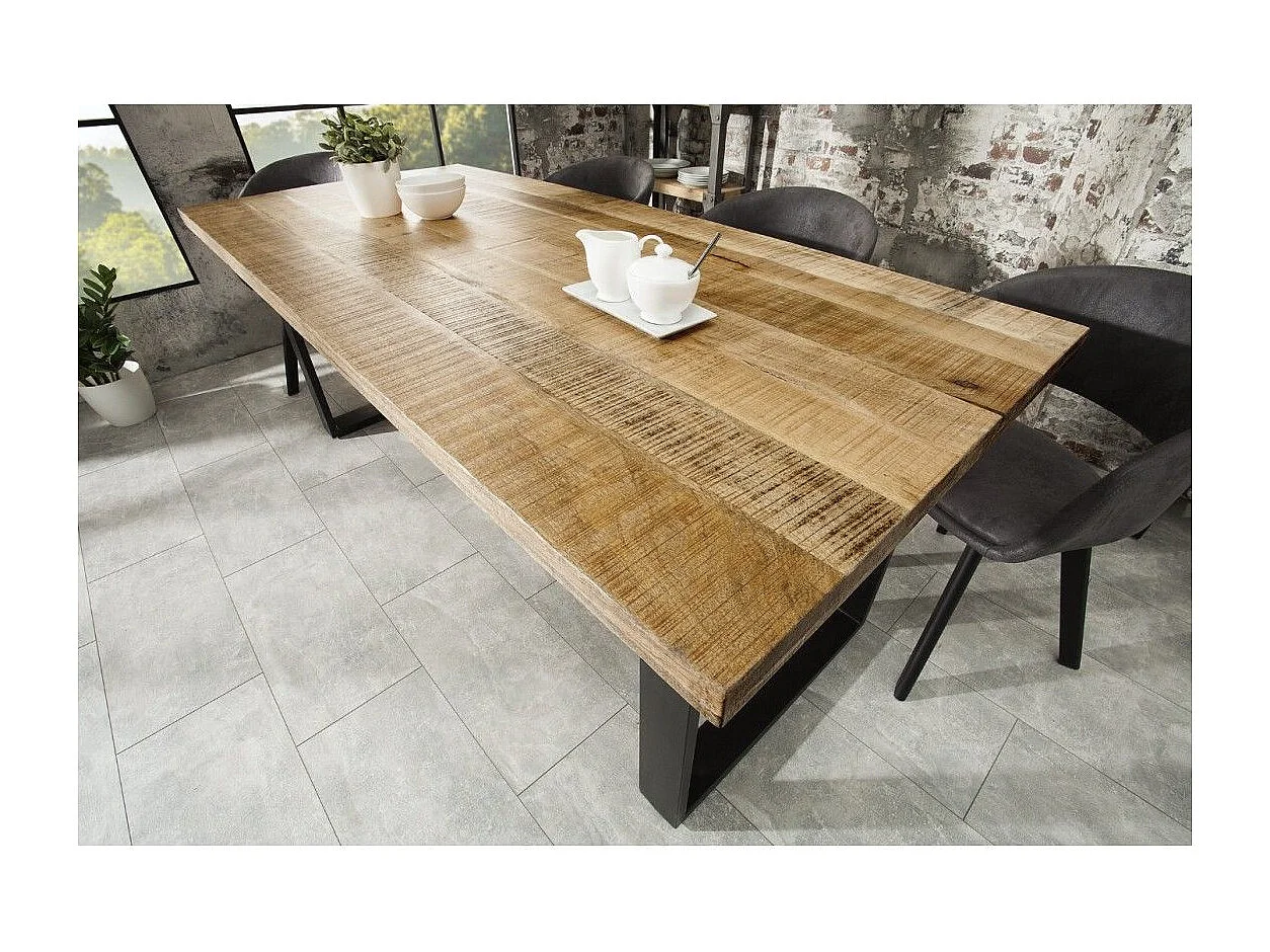 Table de salle à manger LODEN 160 cm – Plateau en bois massif de manguier et pieds en métal noir