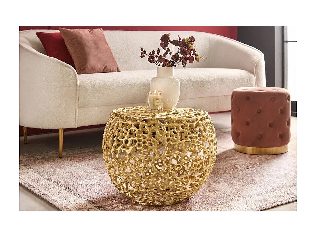 Lage tafel METRIX goudkleurig 53 cm met organisch geometrisch patroon – Design salontafel van aluminium