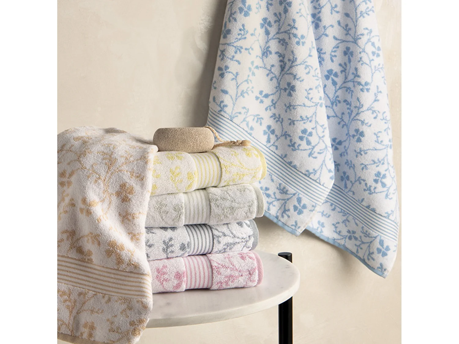 Drap de douche 70x140 cm VINTAGE FLORAL Vert 550 g/m2