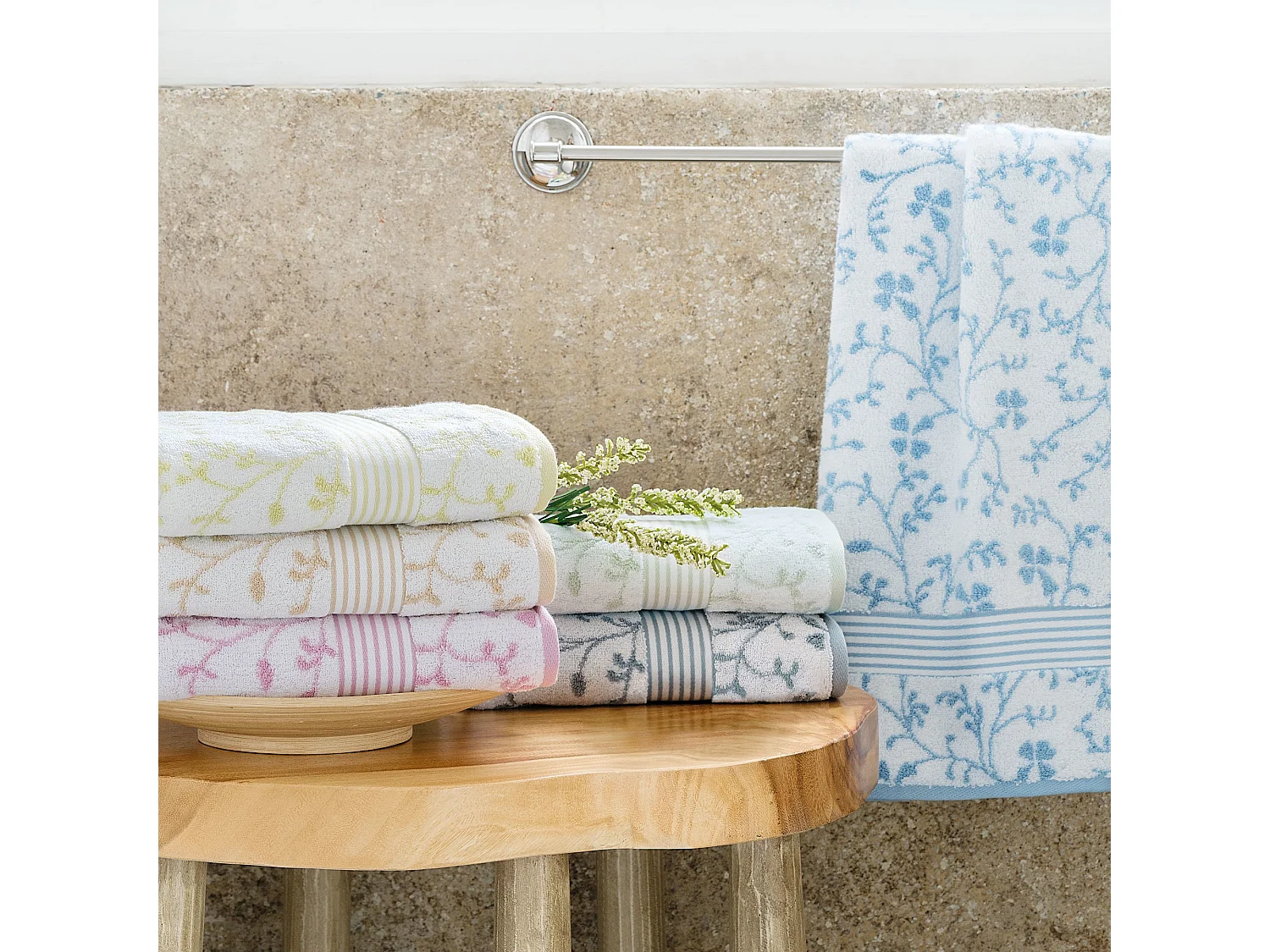 Drap de bain 100x150 cm VINTAGE FLORAL Vert 550 g/m2