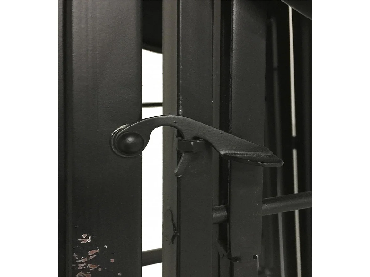 TABLE EN FER NOIR 163 X 163 X 102