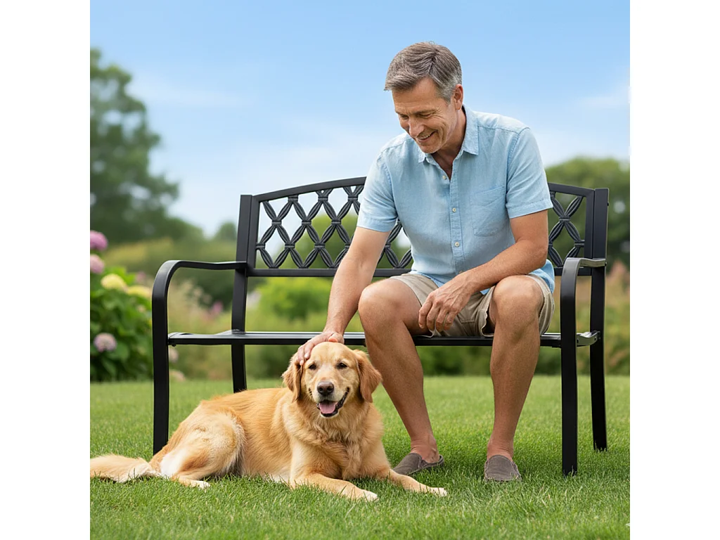 Czarna ławka ogrodowa CLASSICO ze stalowymi nogami i żeliwnym oparciem szerokość 127 cm