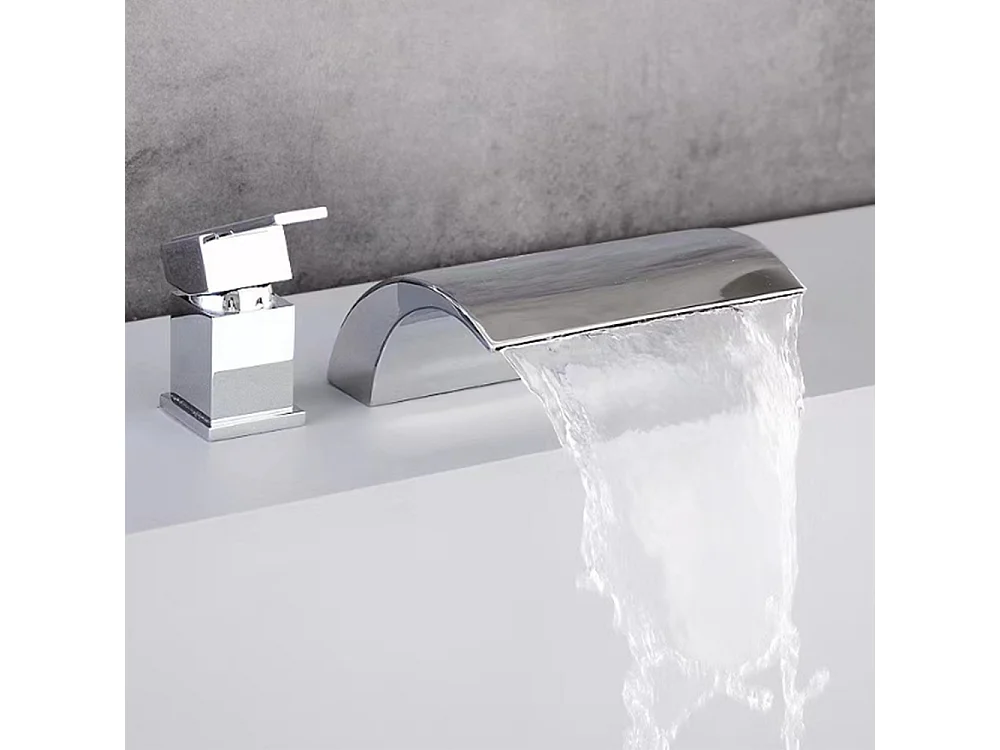 Robinet de baignoire style moderne cascade en Laiton mitigeur avec douchette 3 trous cartouche céramique Chrome