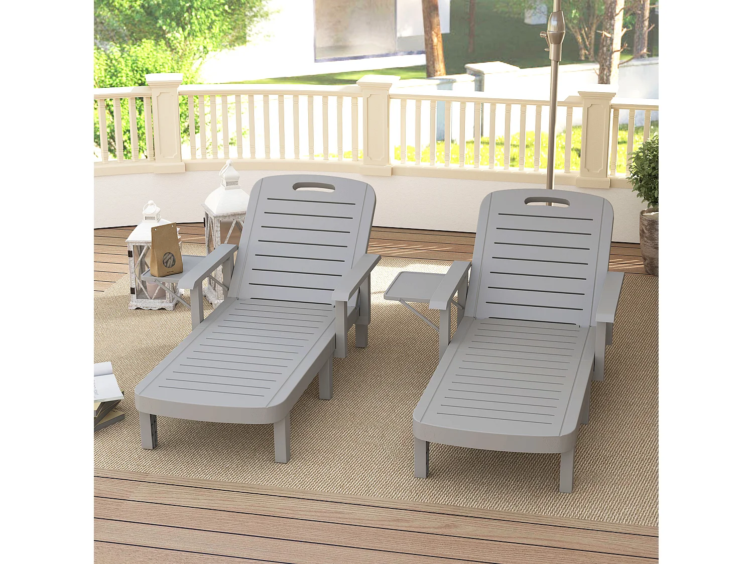 Set 2 sdraio da giardino regolabili con tavolino e braccioli grigio