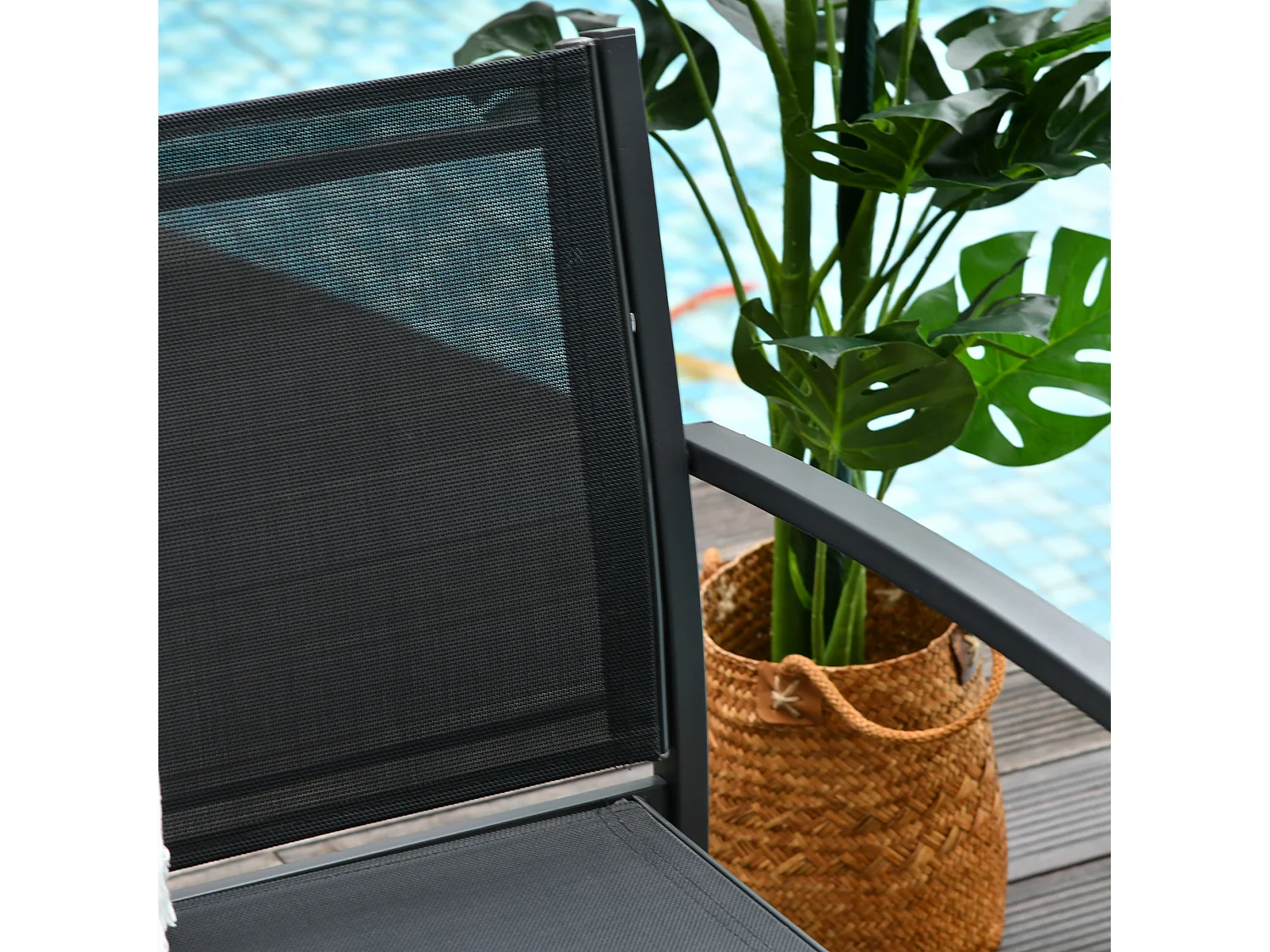 Set Salotto da Esterno 4 Pezzi con Tavolino 2 Sedie e Panchina in Metallo