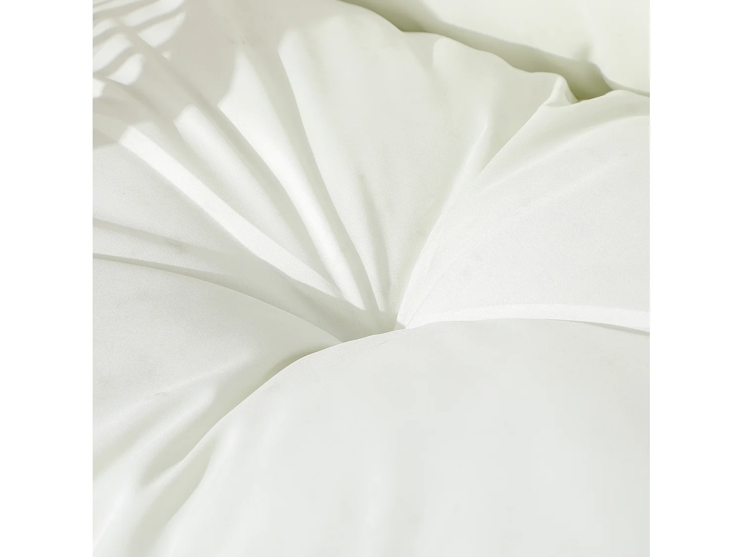 Set da giardino 4pz in rattan con divanetto, 2 sedie e tavolino nero