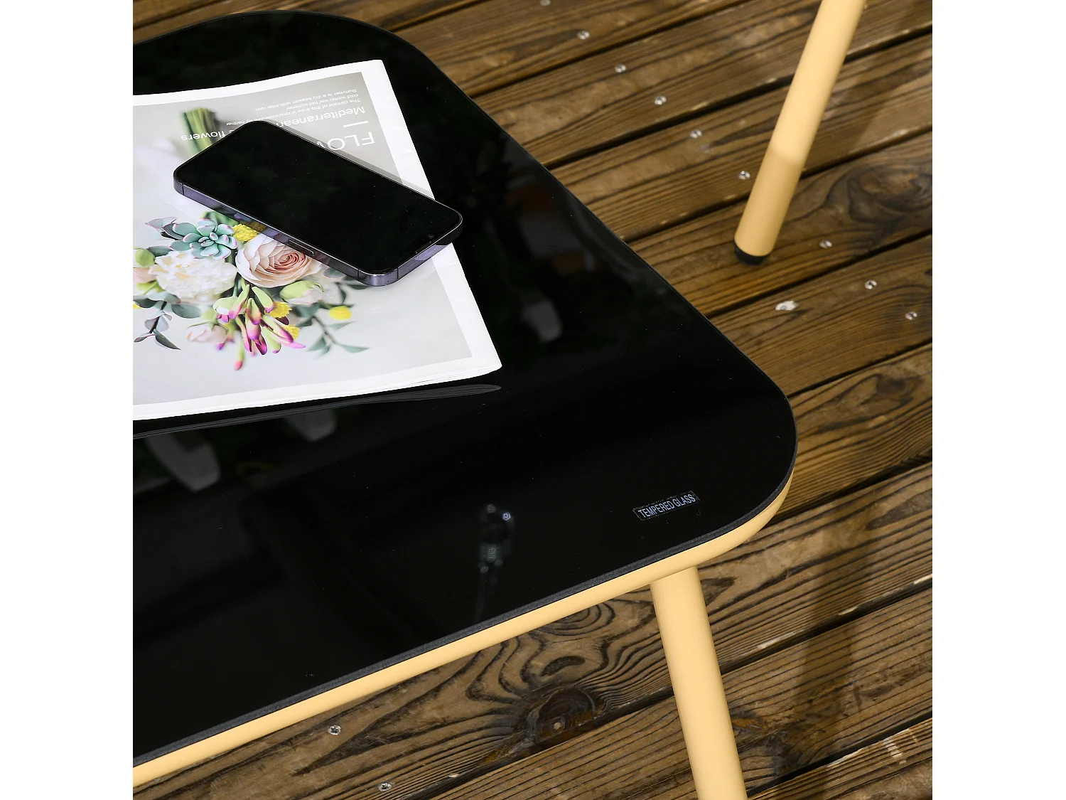 Salotto da giardino con divano 2 posti e 2 poltrone e tavolino