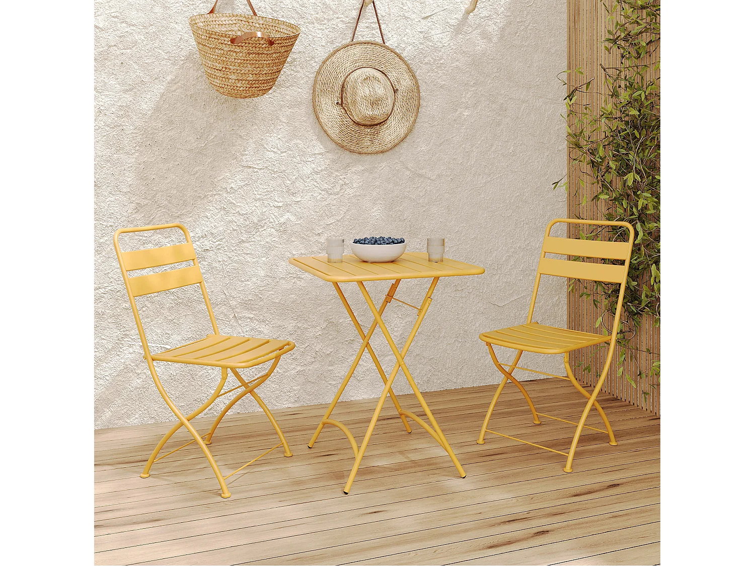 Table de jardin pliante en metal jaune beurre 2 personnes - Yumi