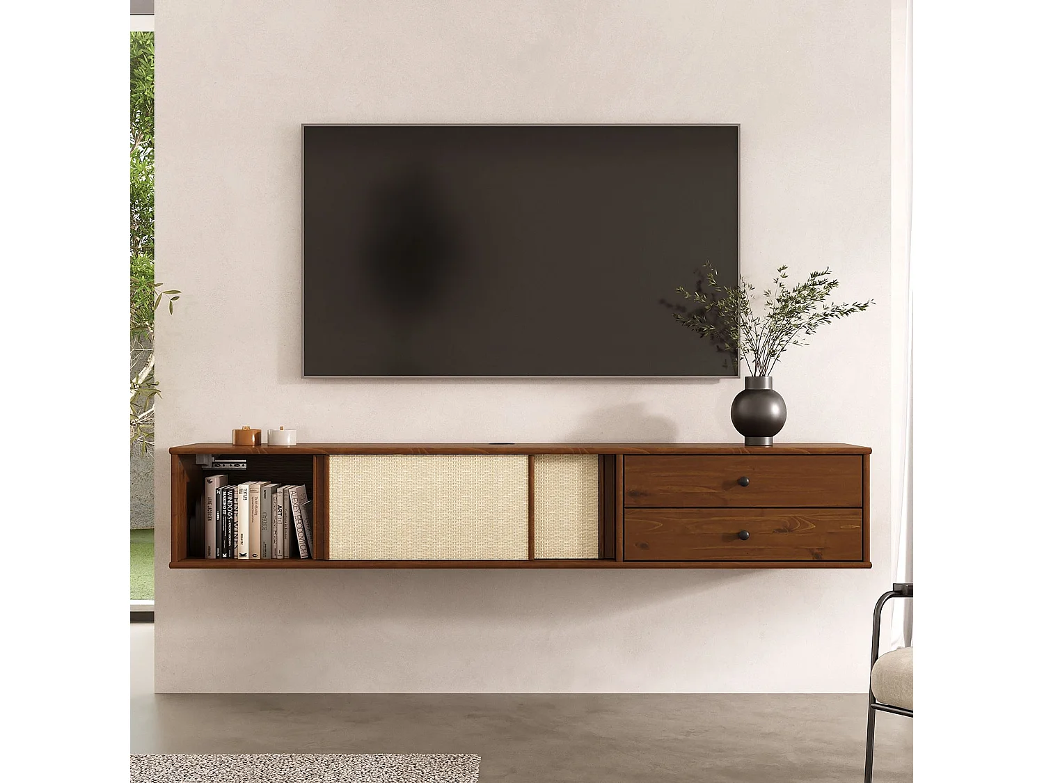 Meuble TV Suspendu SIMONA 175 cm avec 2 Tiroirs et 2 Portes Coulissantes en Rotin, En Bois Massif Coloris Châtaignier
