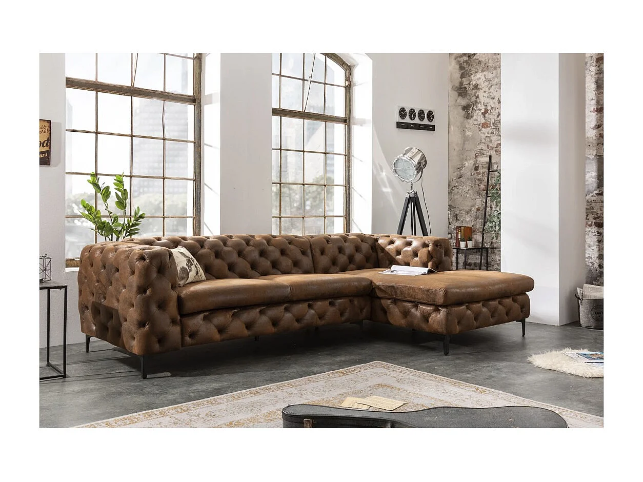 Ecksofa VELENA braun – Barocksofa aus Mikrofaser mit Massivholzstruktur
